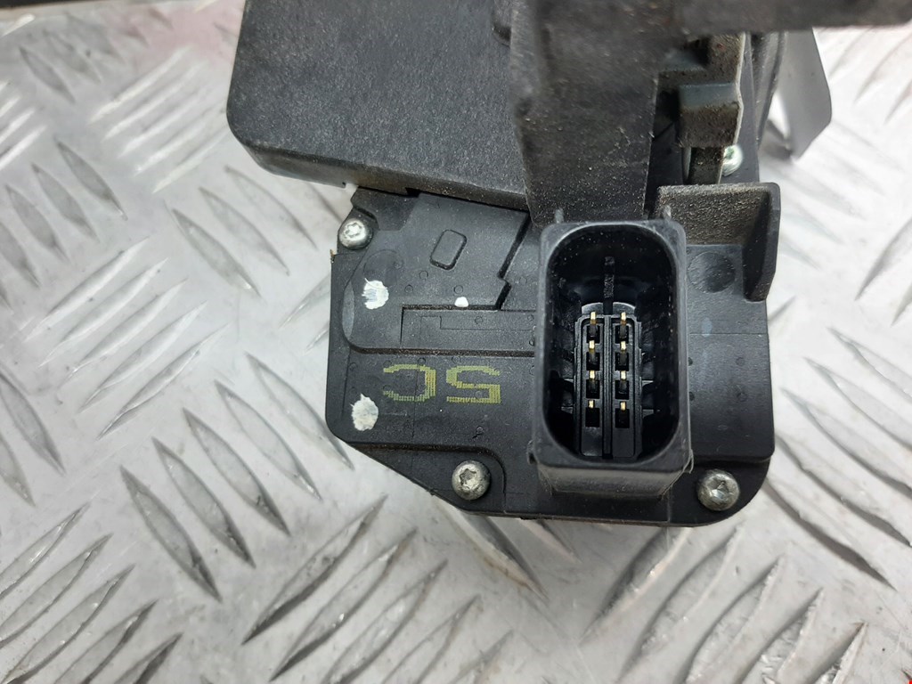 Замок двери передней левой OPEL Antara 2006-2015