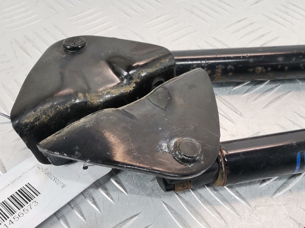 Амортизатор крышки (двери) багажника CHEVROLET Equinox 2009-2017