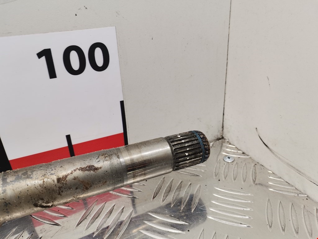 Полуось (привод, приводной вал) передняя правая CHRYSLER Voyager IV RG 2001-2007