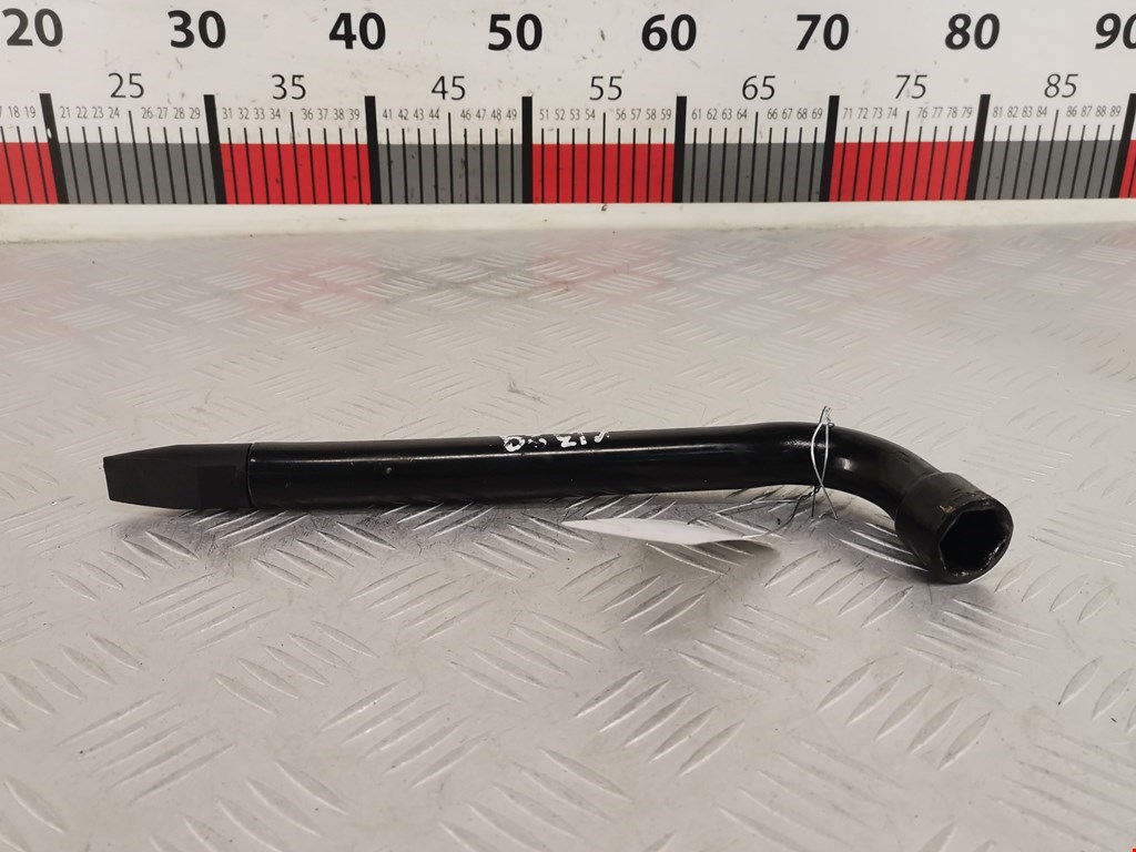 Ключ балонный FORD Focus II 2005-2011