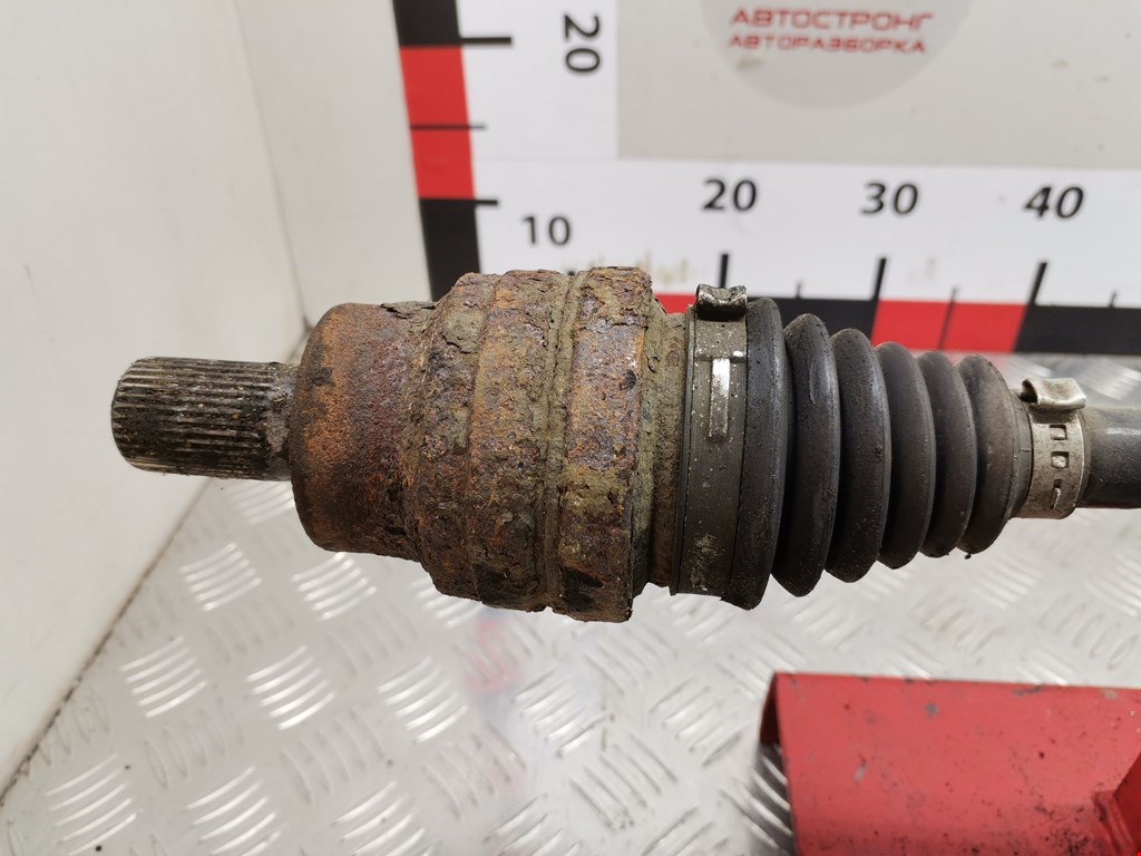 Полуось (привод, приводной вал) задняя левая VOLVO XC90 2002-2014