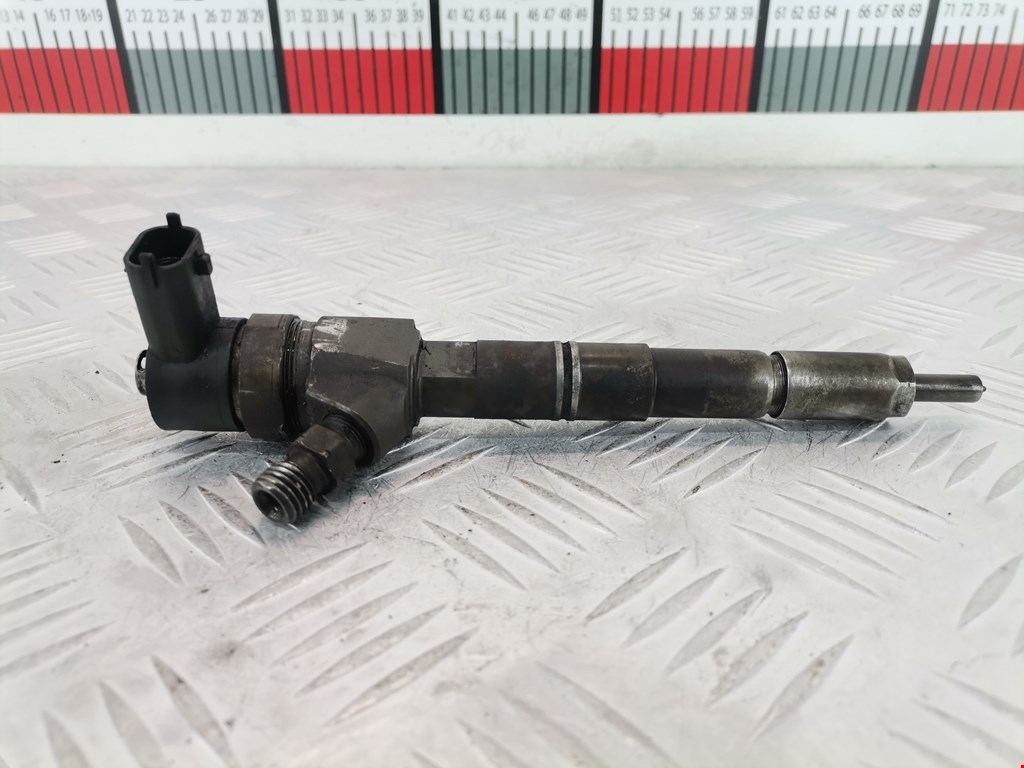 Форсунка дизельная электрическая OPEL Insignia 2008-2017