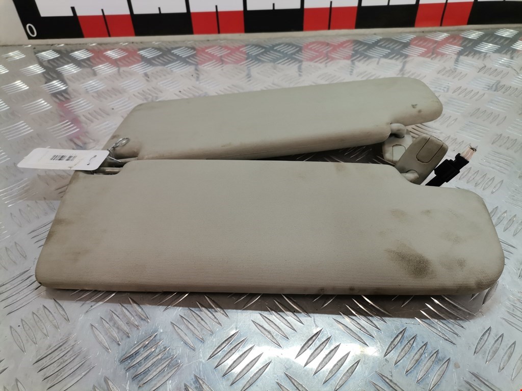 Козырек солнцезащитный VOLKSWAGEN Golf V 2003-2009