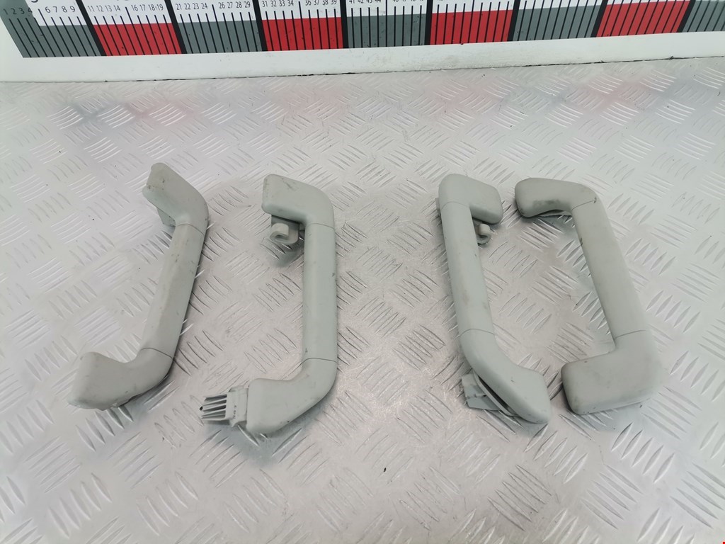 Ручка потолочная Volkswagen Touareg 2 (2010-2018)