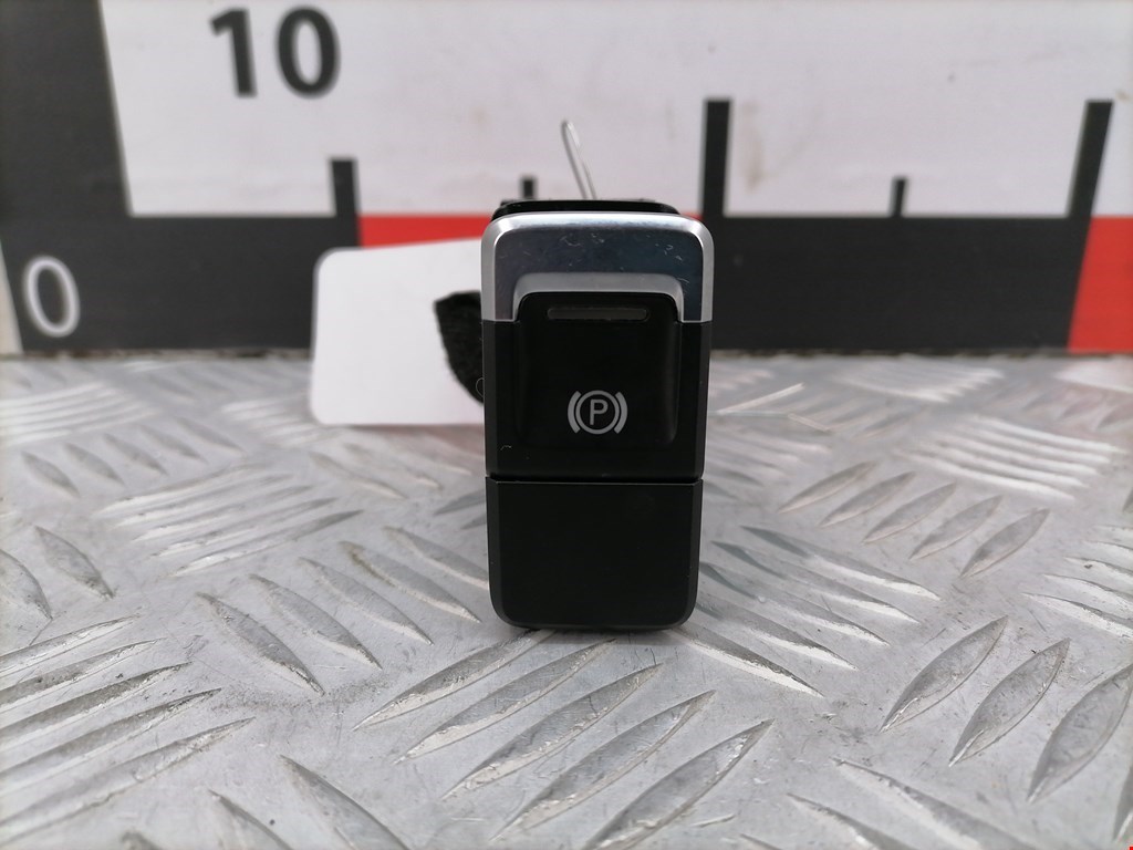 Кнопка ручного тормоза Volkswagen Touareg 2 (2010-2018)