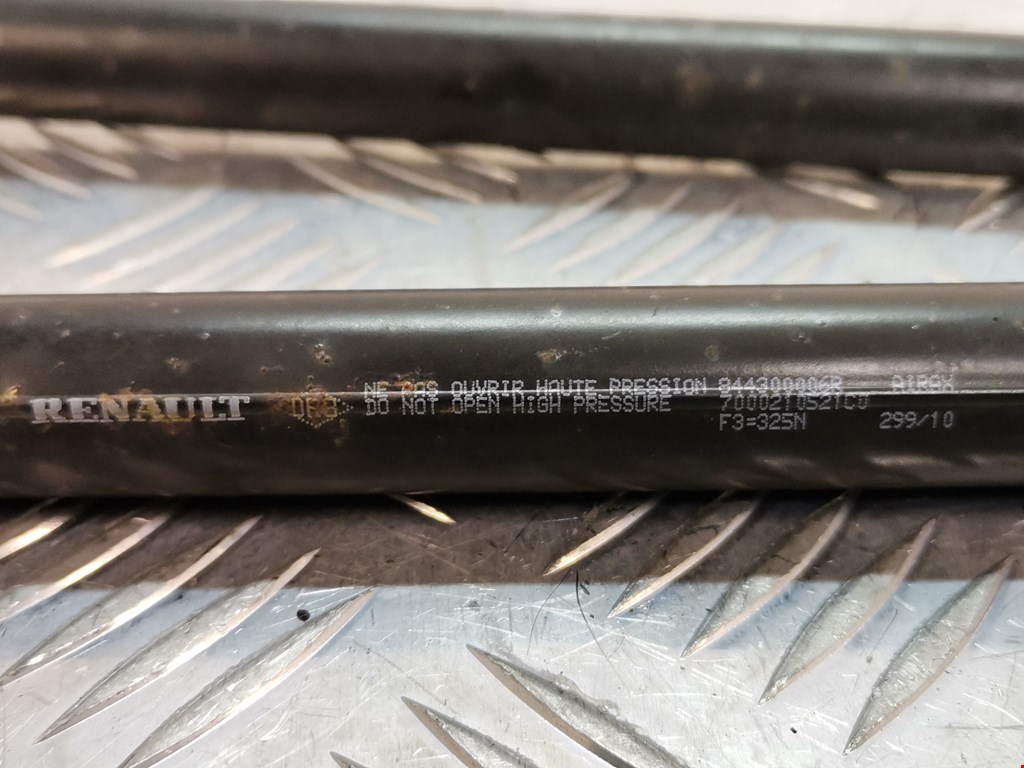 Амортизатор крышки (двери) багажника RENAULT Laguna 2007-2015