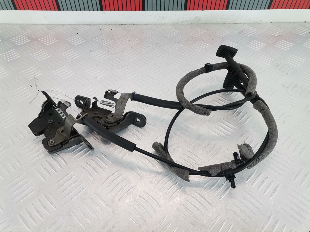 Замок ремня безопасности (преднатяжитель ремня безопасности) Volkswagen Jetta 6 (2010-2018)