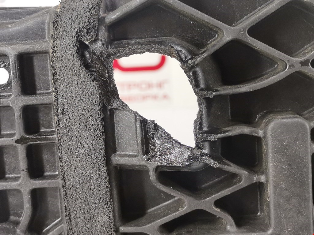 Крепление АКБ (корпус/подставка) VOLVO S60 II 2010-2018