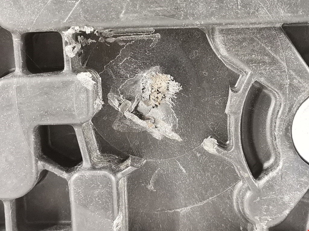 Крепление АКБ (корпус/подставка) VOLVO S60 II 2010-2018