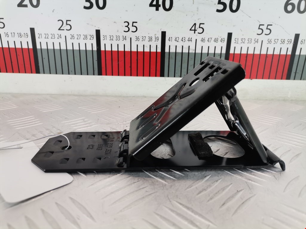 Упор противооткатный AUDI Q7 I 2006-2015