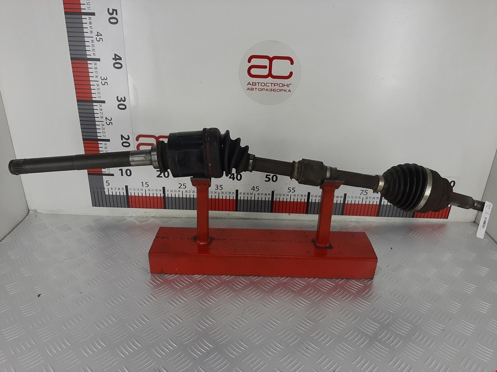 Полуось передняя правая (приводной вал шрус) Mitsubishi Outlander 2 (XL) (2006-2012)