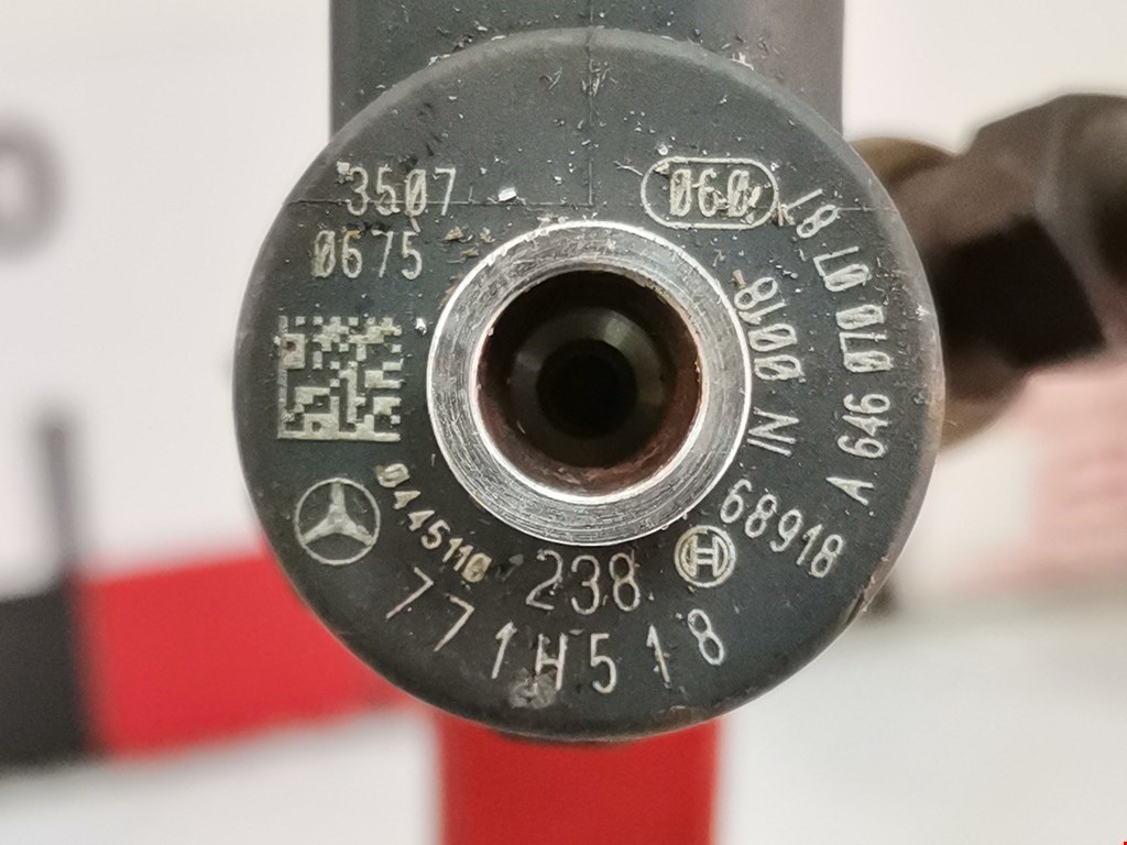 Форсунка дизельная электрическая MERCEDES-BENZ C-Class C-klasse W203 2000-2007