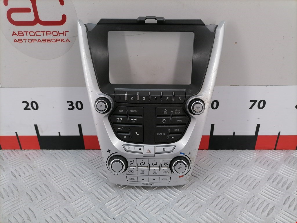 Блок управления климат-контроля Chevrolet Equinox 2 (2009-2017)