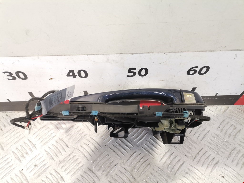 Ручка двери задней наружная левая BMW X5 E70 2007-2013