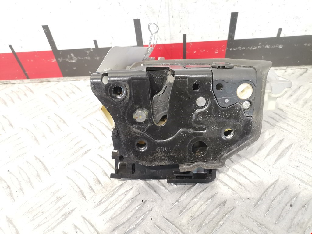 Замок двери задней правой SKODA Superb 2008-2015