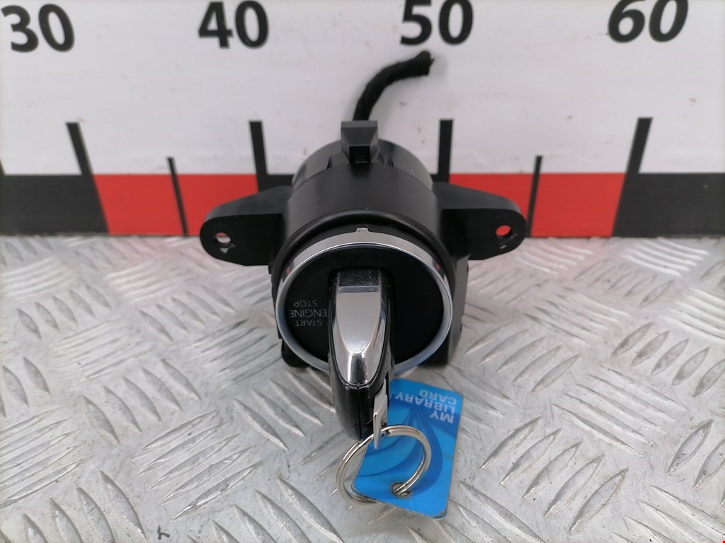 Замок зажигания VOLKSWAGEN Touareg 2010-2018