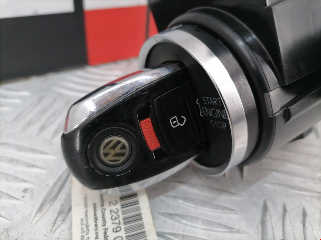 Замок зажигания VOLKSWAGEN Touareg 2010-2018