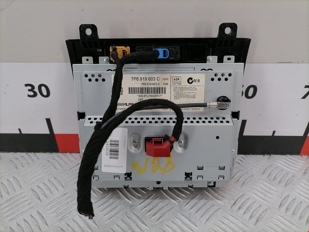 Магнитола VOLKSWAGEN Touareg 2010-2018