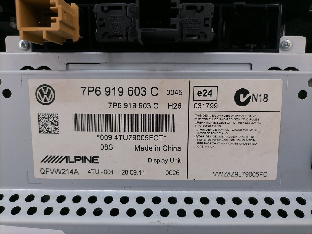 Магнитола VOLKSWAGEN Touareg 2010-2018