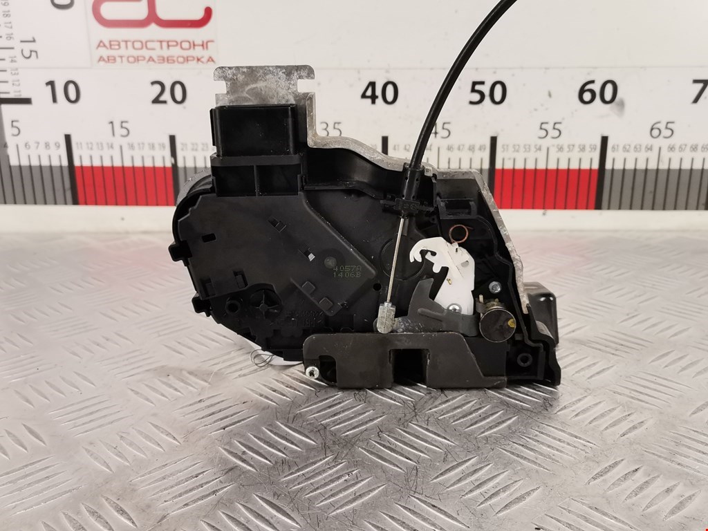 Замок двери передней правой VOLVO S40 II 2003-2012