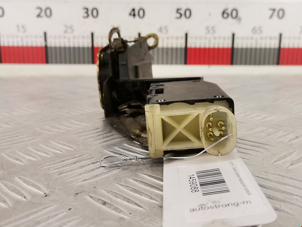 Замок двери передней правой OPEL Astra F 1991-2000