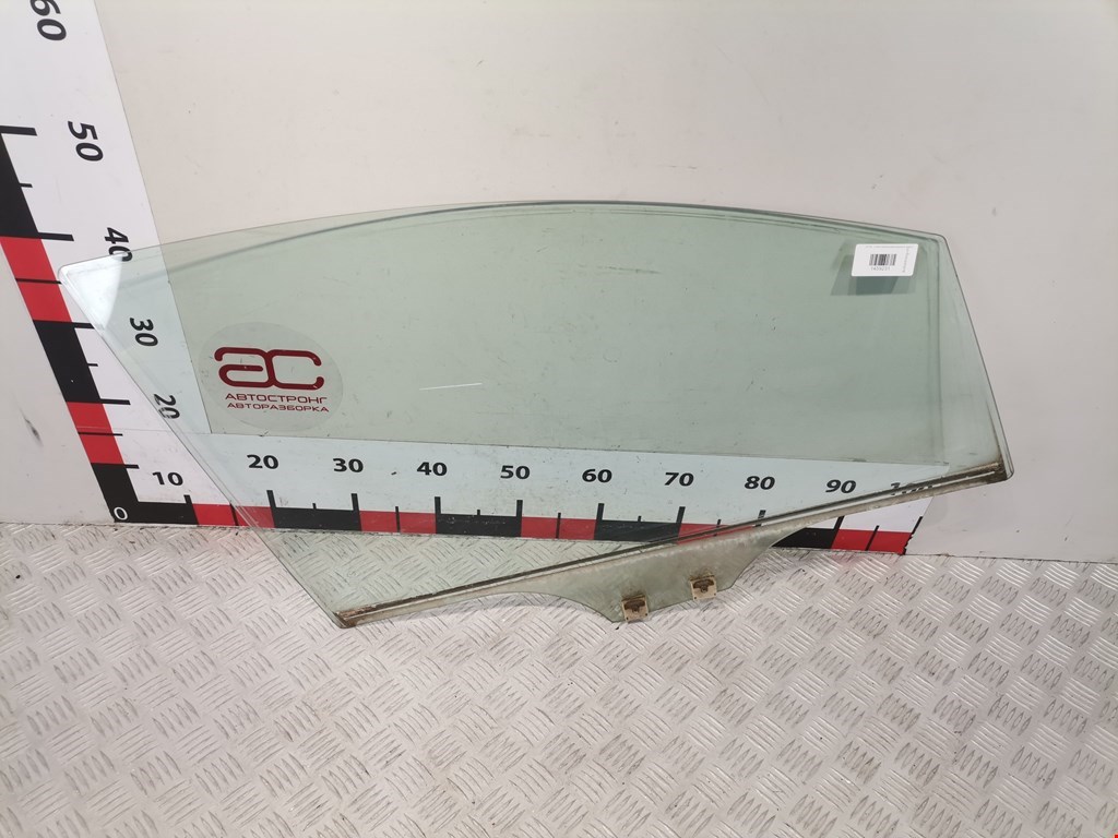 Стекло двери переднее правое MAZDA Mazda 5 CR 2005-2010