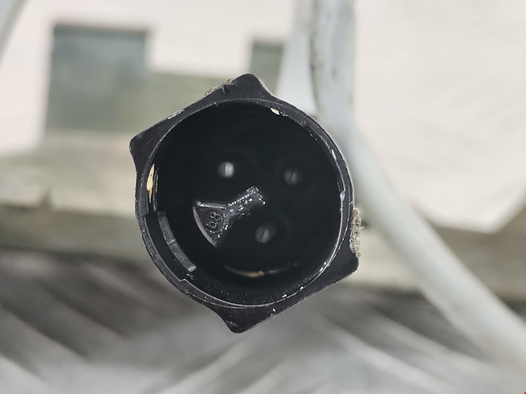 Замок багажника (крышки двери) OPEL Astra F 1991-2000