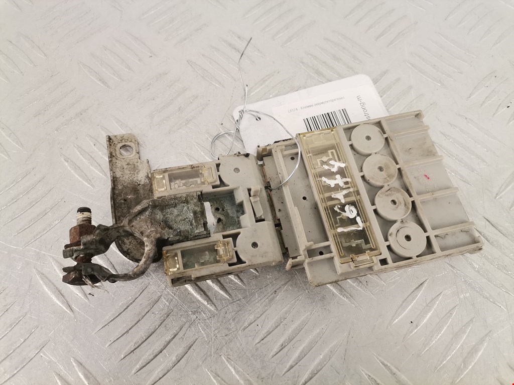 Клемма аккумулятора (плюс) + CITROEN C-Crosser 2007-2013