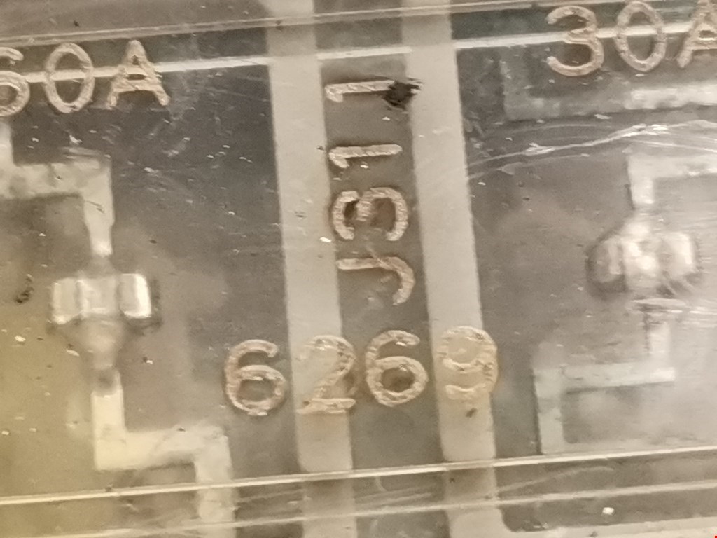 Клемма аккумулятора (плюс) + CITROEN C-Crosser 2007-2013