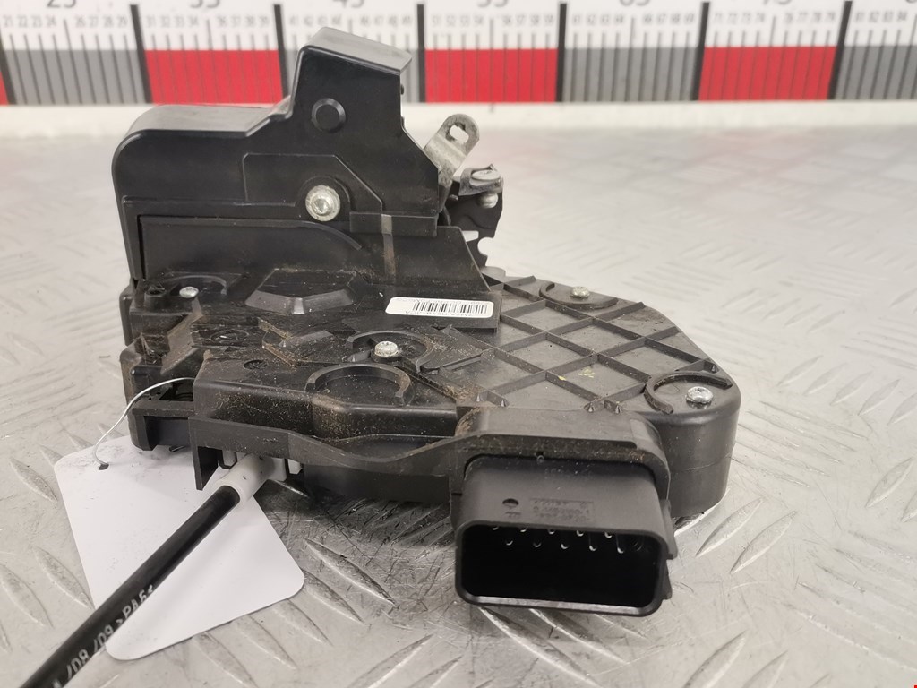 Замок двери задней левой FORD Focus II 2005-2011