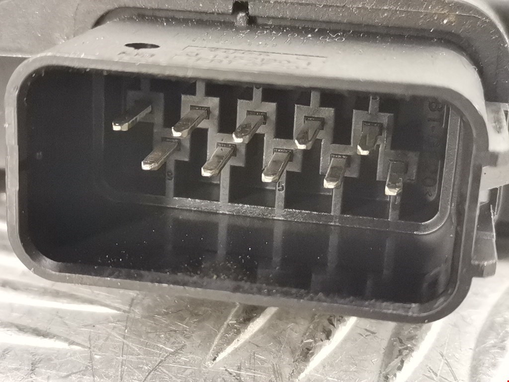 Замок двери задней левой FORD Focus II 2005-2011