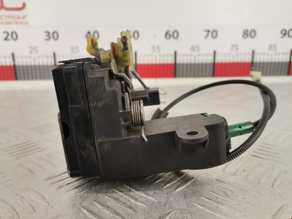 Замок двери передней правой OPEL Astra H/Family 2004-2015