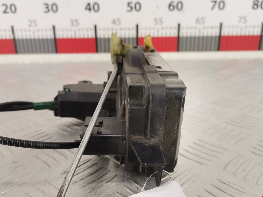 Замок двери передней правой OPEL Astra H/Family 2004-2015