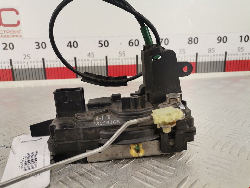 Замок двери передней правой OPEL Astra H/Family 2004-2015