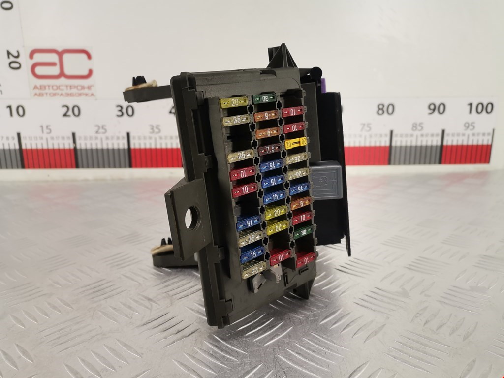 Датчик уровня в бачок омывателя RENAULT Laguna 1993-2000