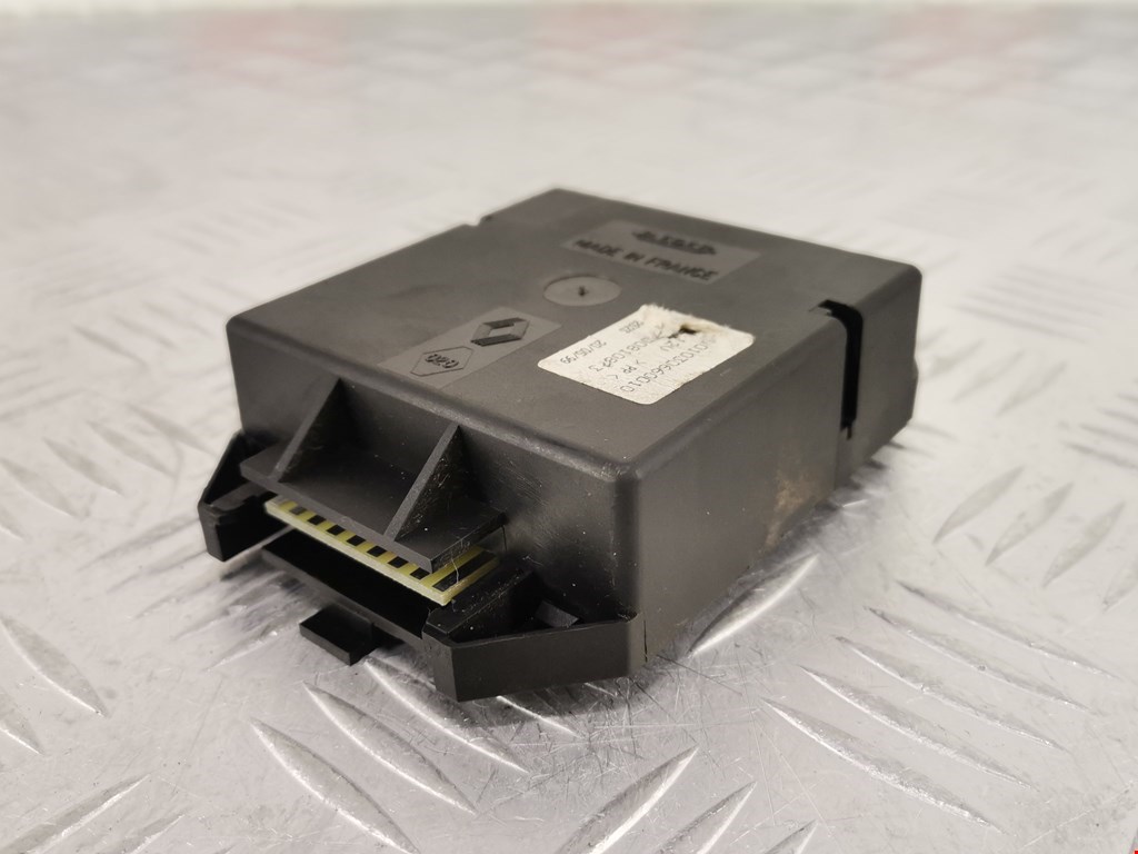 Блок управления центральным замком RENAULT Laguna 1993-2000