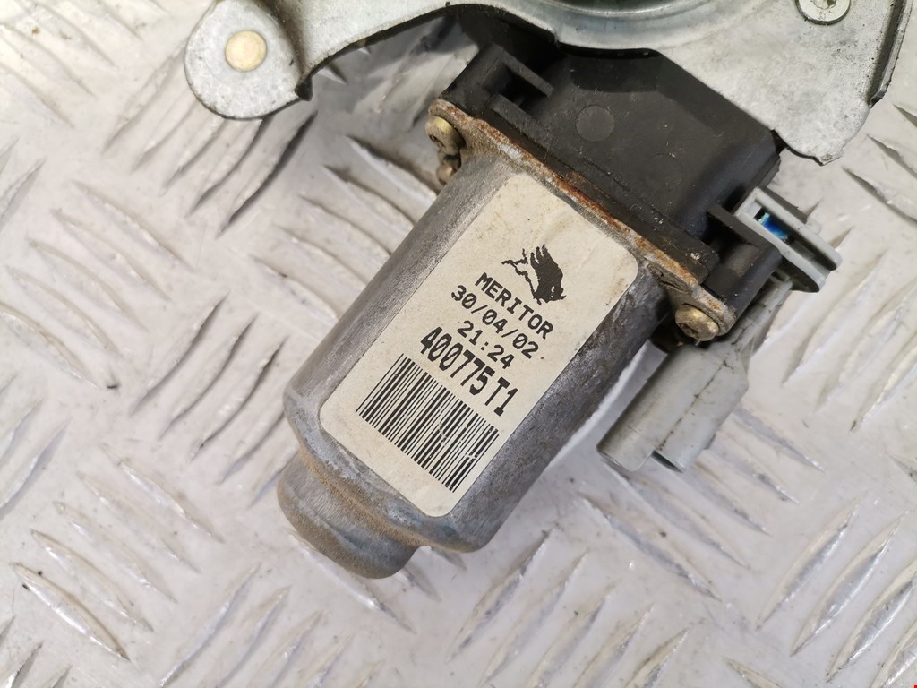 Стеклоподъемник задний левый CITROEN Xsara 1997-2000