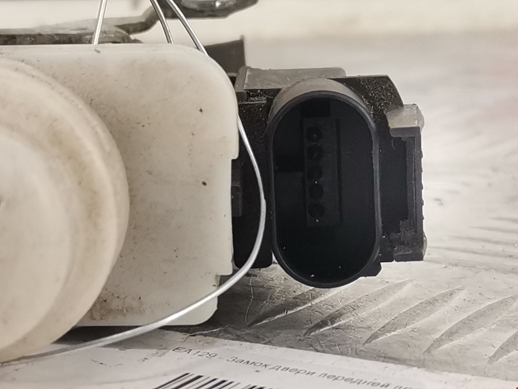 Замок двери передней правой AUDI A3 8L 1996-2003