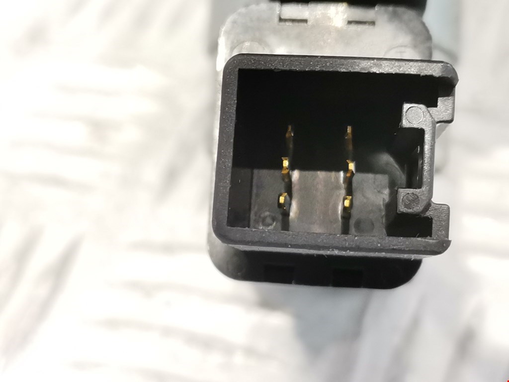 Стеклоподъемник задний правый MAZDA Mazda 5 CR 2005-2010