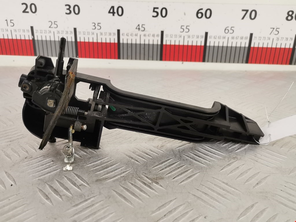 Кронштейн ручки FORD Fusion 2002-2012