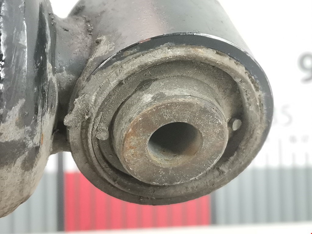 Амортизатор задний левый VOLKSWAGEN Touareg 2002-2010