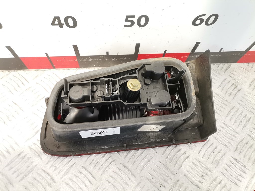 Фонарь задний внутренний левый RENAULT Laguna 2001-2007