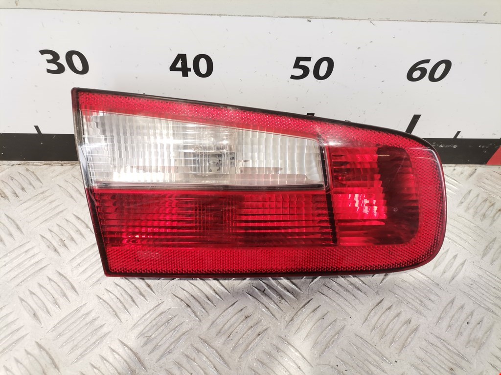 Фонарь задний внутренний левый RENAULT Laguna 2001-2007
