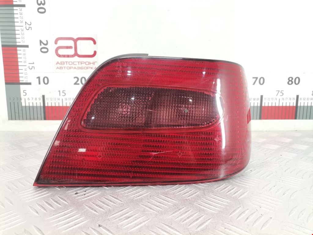 Фонарь задний правый CITROEN Xsara 1997-2000