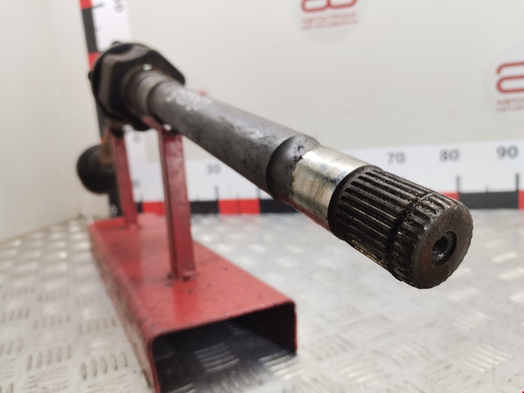 Полуось (привод, приводной вал) передняя правая LAND ROVER Discovery III 2005-2009