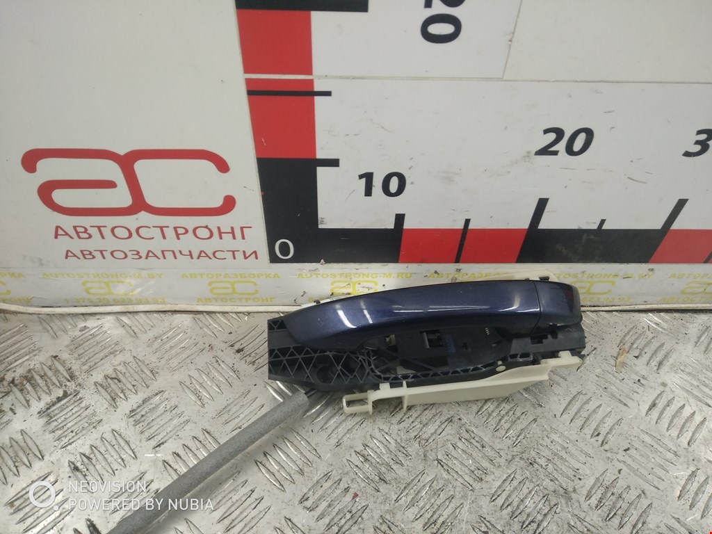 Ручка двери наружная задняя левая Volkswagen Touareg 2 (2010-2018)