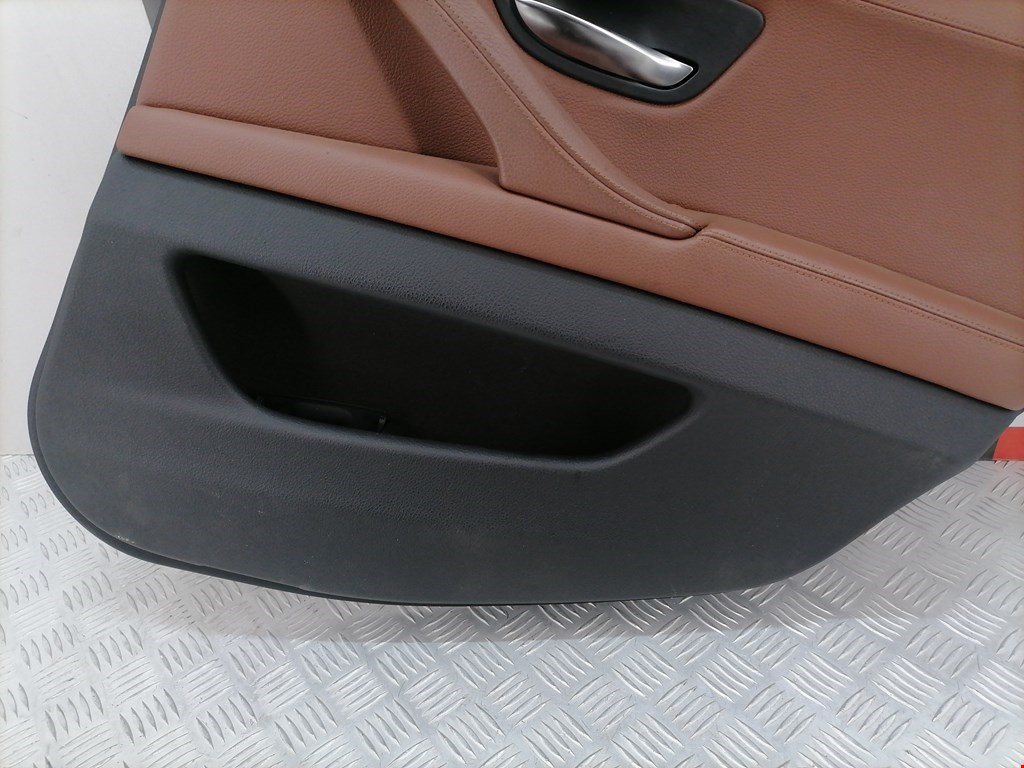 Обшивка двери задняя правая BMW 5er 5 серия F10/F11/F07 2009-2017