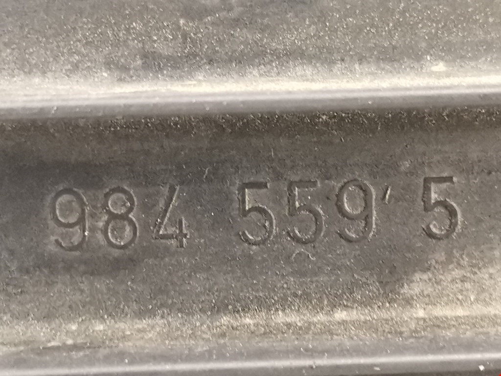 Корпус воздушного фильтра VOLKSWAGEN Touareg 2002-2010