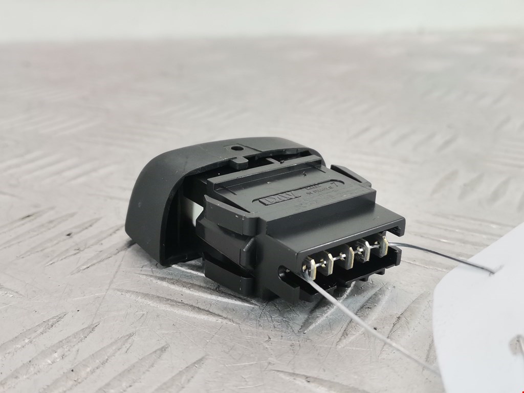 Кнопка центрального замка RENAULT Megane I 1996-2002