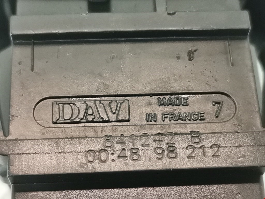 Кнопка центрального замка RENAULT Megane I 1996-2002